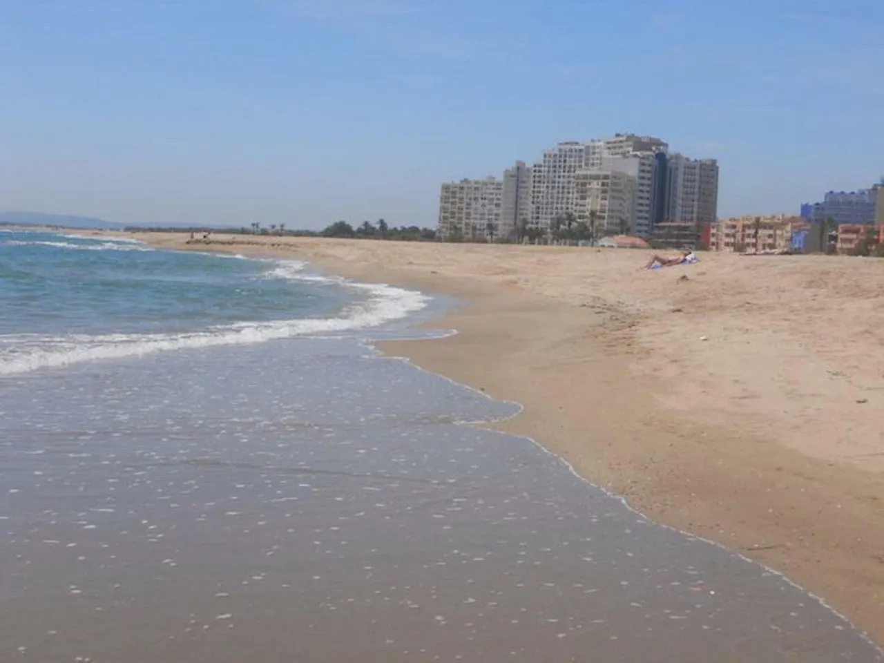 إمبوريابرافا Goldhome - Requesens