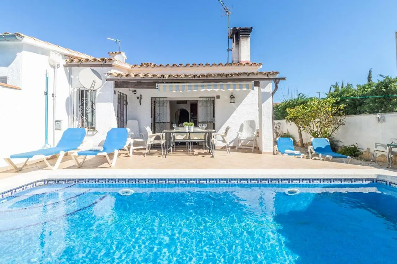 إمبوريابرافا Goldhome - Requesens إسبانيا